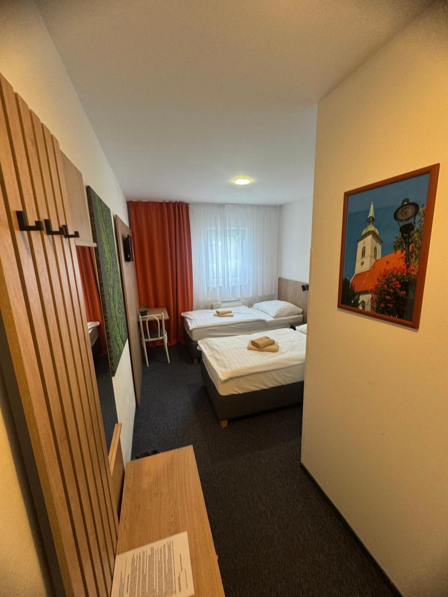 Hotel Remy Bratislava Eksteriør billede