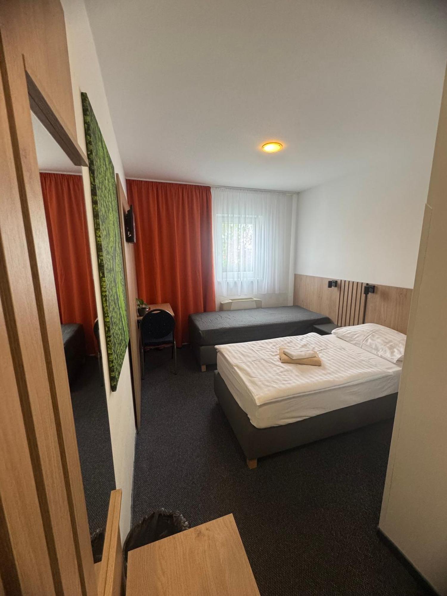 Hotel Remy Bratislava Eksteriør billede