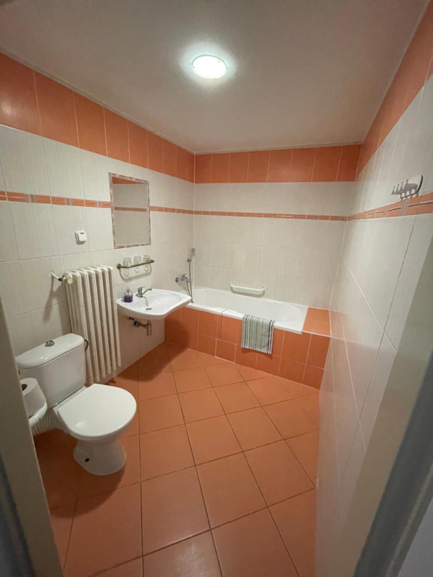 Hotel Remy Bratislava Eksteriør billede