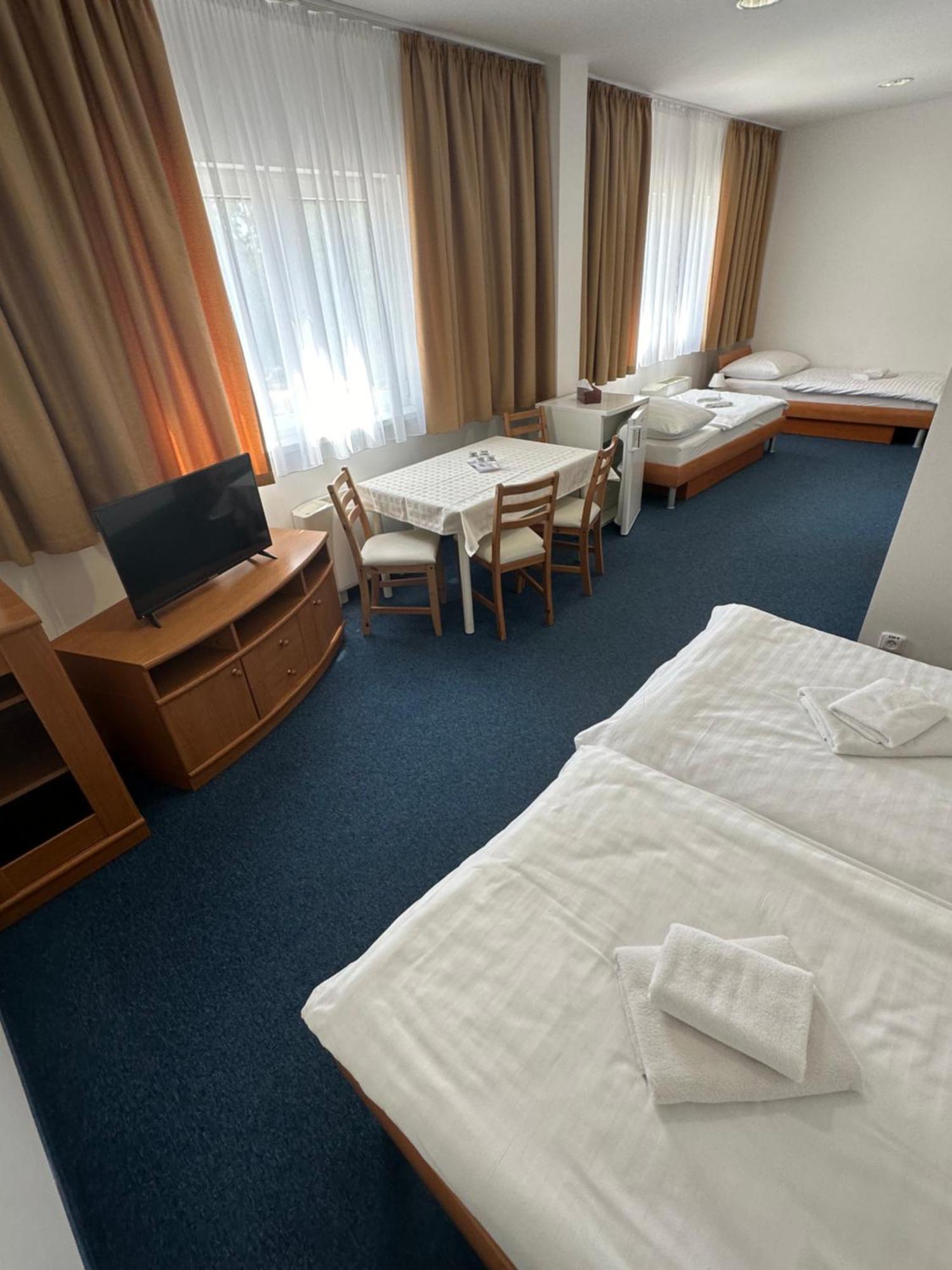 Hotel Remy Bratislava Eksteriør billede